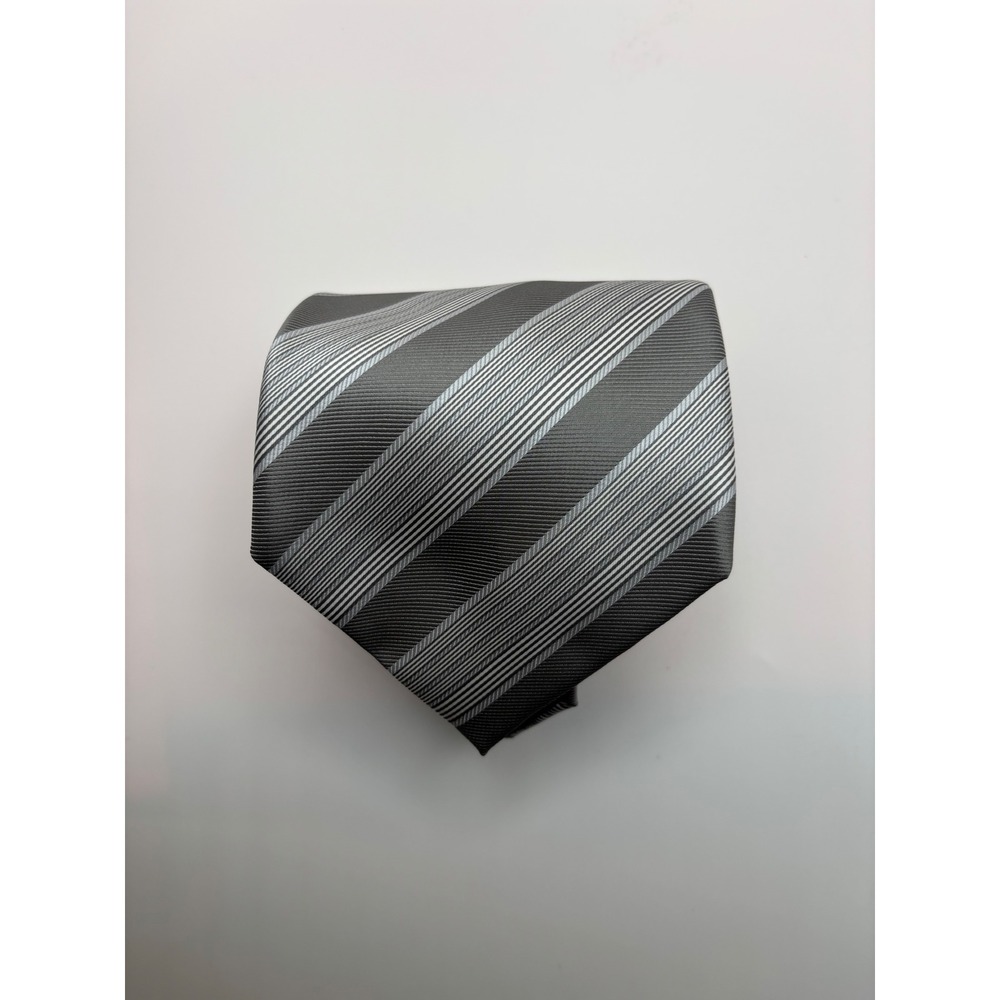 Le Collezioni Mens Silk Necktie Grey Silver Striped Hand Made Italy